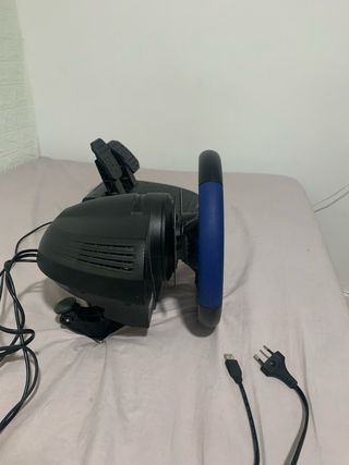 Volante Thrustmaster T150 PS4/PC