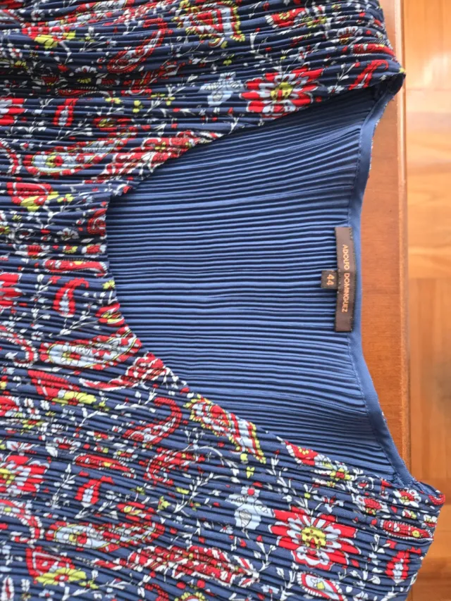 Vestido Adolfo Dominguez estampado