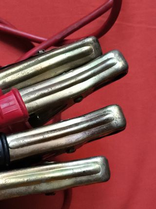 PINZAS PARA ARRANCAR BATERÍAS COCHE A COCHE