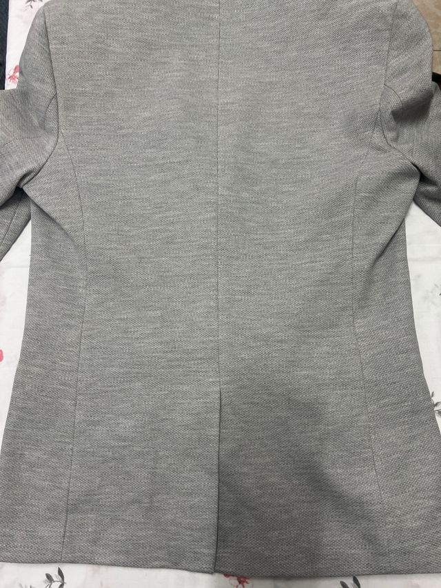 Chaqueta Zara Gris Talla M
