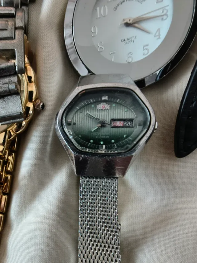 Lote de relojes varios