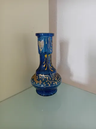 Vaso decorativo blu e oro in vetro