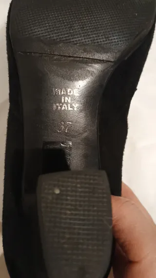 Set scarpe scamosciate e pelle