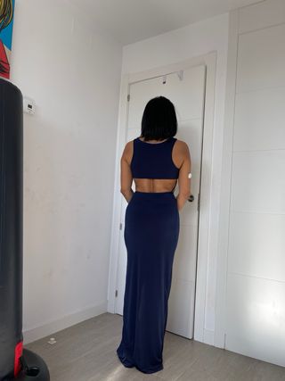 Vestido fiesta azul con detalles dorados
