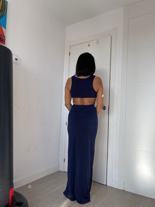 Vestido fiesta azul con detalles dorados