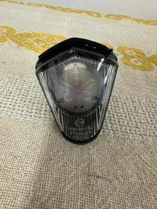 Luz delantera Yamaha R6R