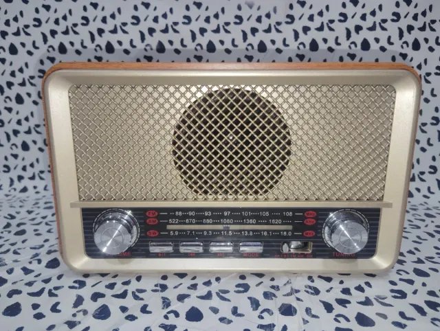 Altavoz Bluetooth Vintage Madera y Dorado