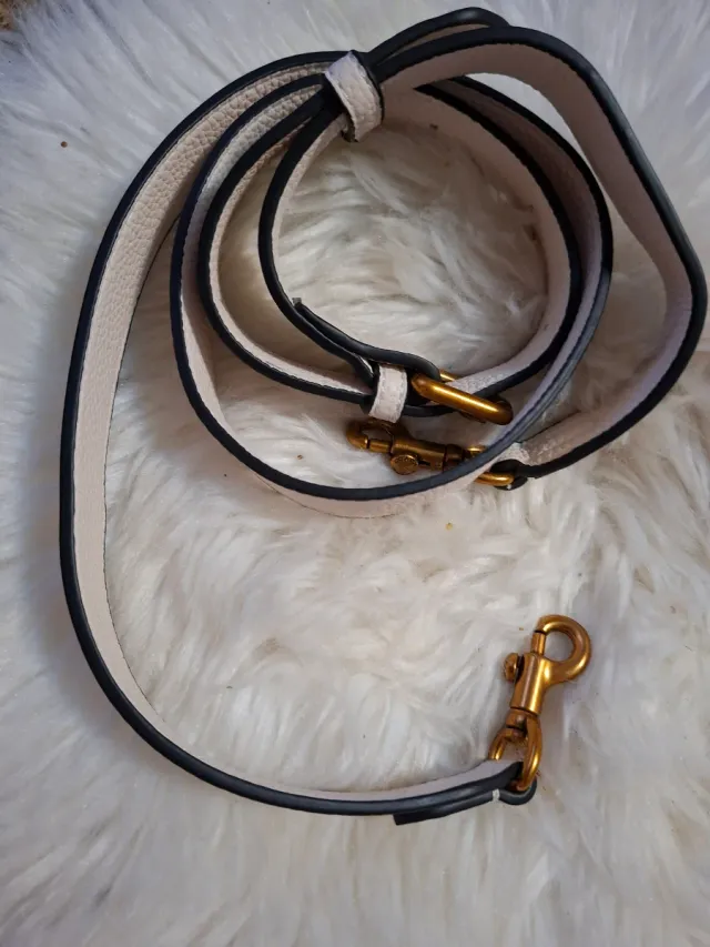 Cinturino Coach Beige e Nero con Moschettoni Dorati