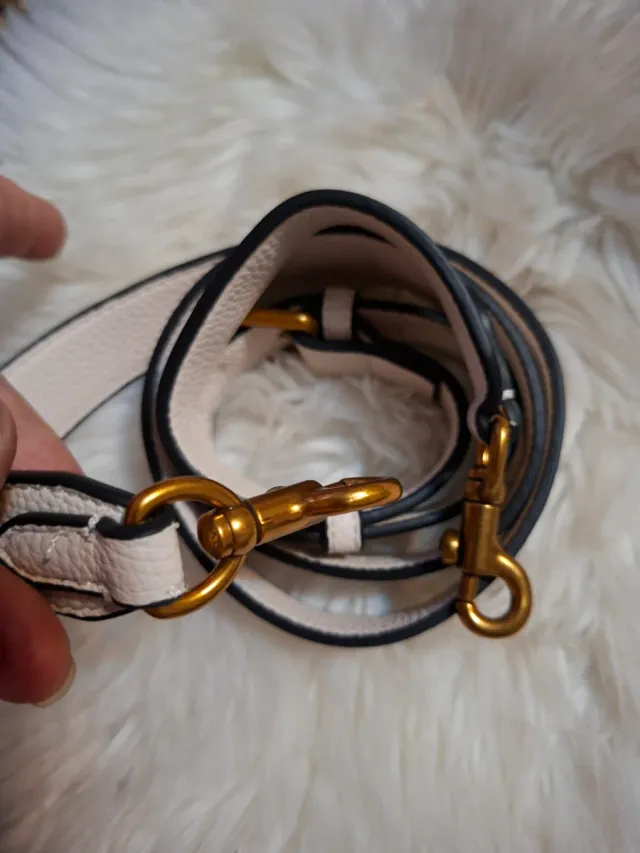 Cinturino Coach Beige e Nero con Moschettoni Dorati