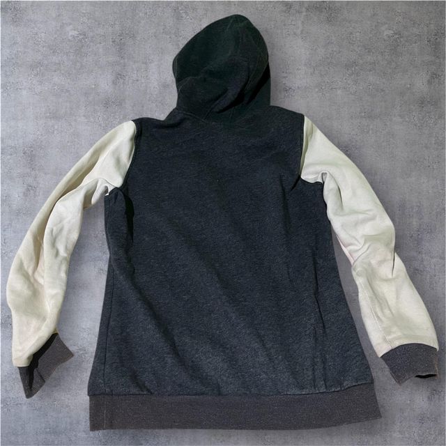 Chaqueta deportiva Tarmak blanca y gris