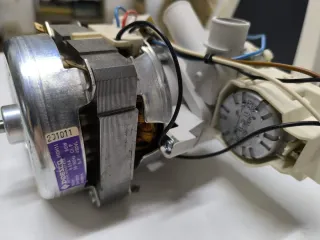 Bomba lavavajillas con válvula desvío