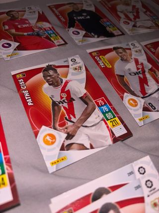 Cromos Rayo Vallecano Adrenalyn 2021-22