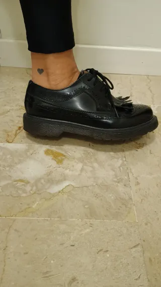 Scarpe stringate donna modello uomo