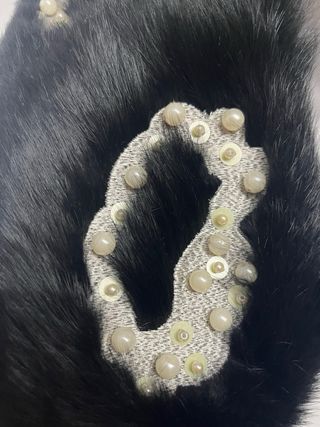 Bufanda de piel Passagatti con adornos impecable