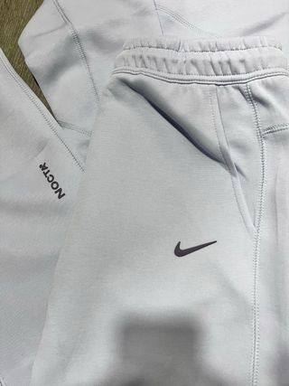 Conjunto Nike Tech Fleece NOCTA Morado Talla S