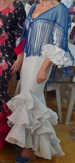 Traje Flamenca blanco en Batista perforada, t 38