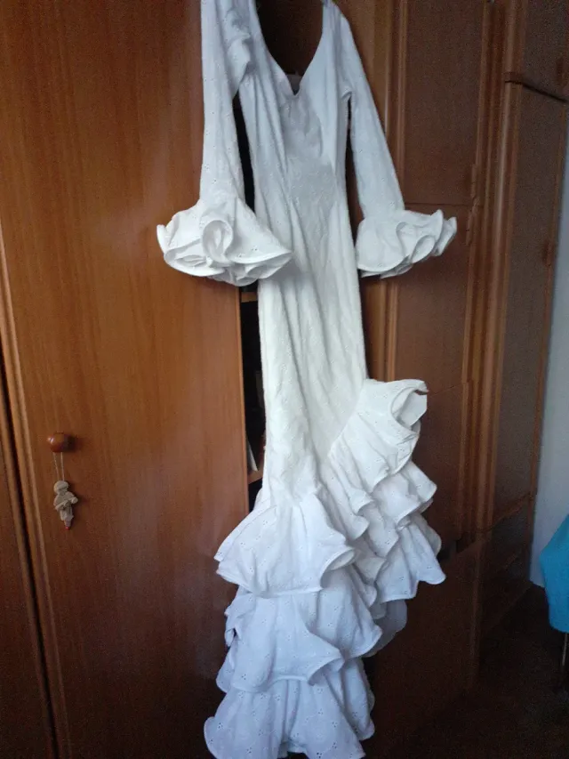 Traje Flamenca blanco en Batista perforada, t 38