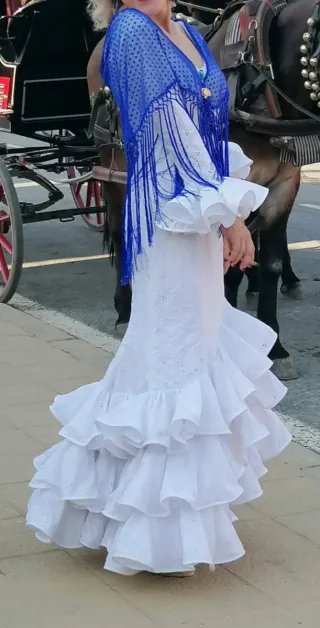 Traje Flamenca blanco en Batista perforada, t 38
