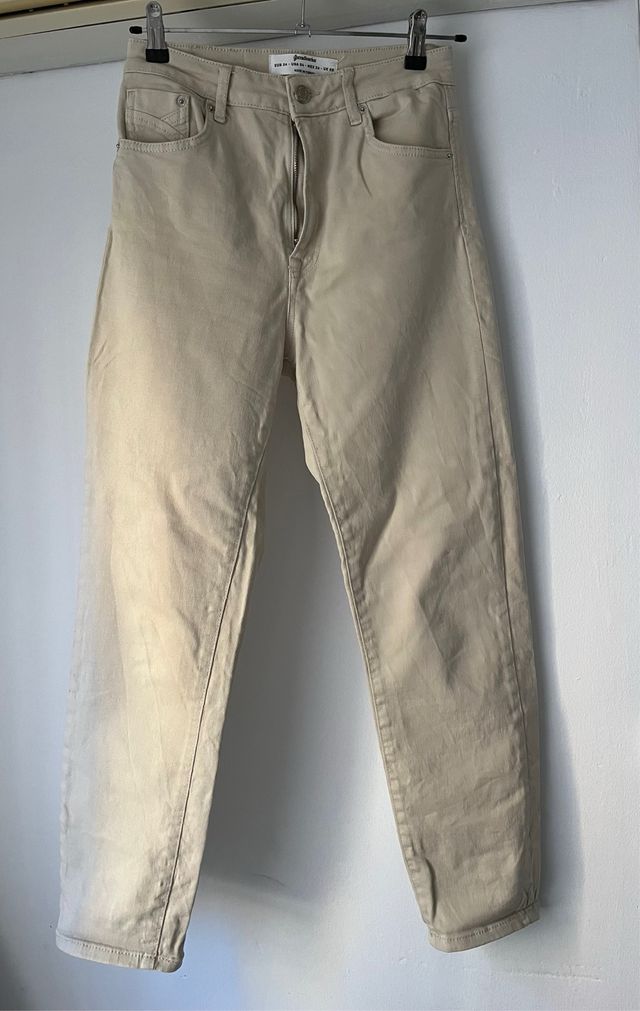 Pantalón beige
