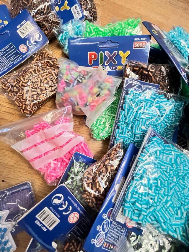 Lote hama beads con moldes