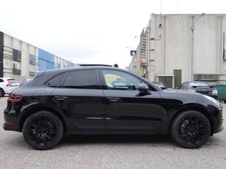 Porsche Macan 2015