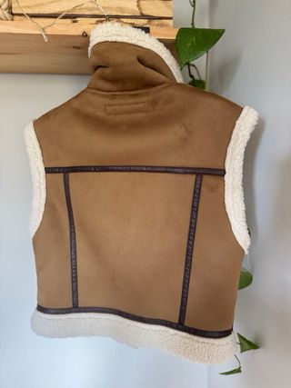 Chaleco doble faz Zara XS