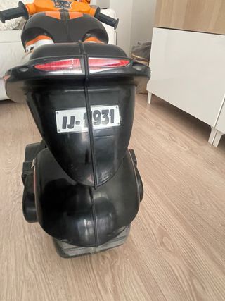 Moto correpasillos XL Repsol