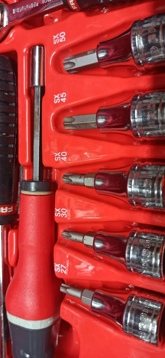 Facom Juego Carraca y Vasos Torx RSX.427