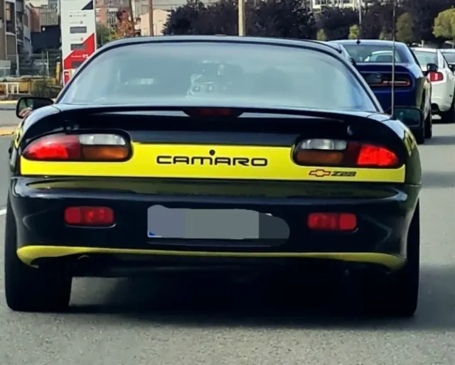 Chevrolet Camaro 2000 z28 manual