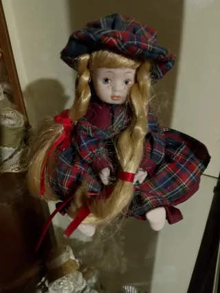 9 Bambole in ceramica