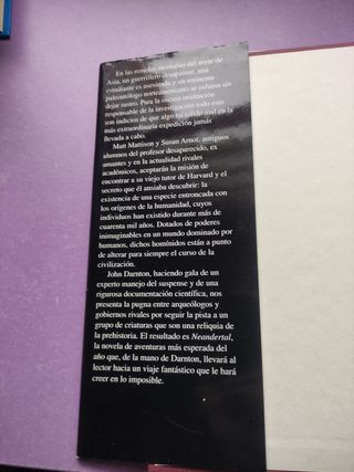 Libros: La materia oscura y Neandertal