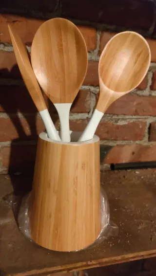 Set Utensili Cucina Bamboo e Plastica