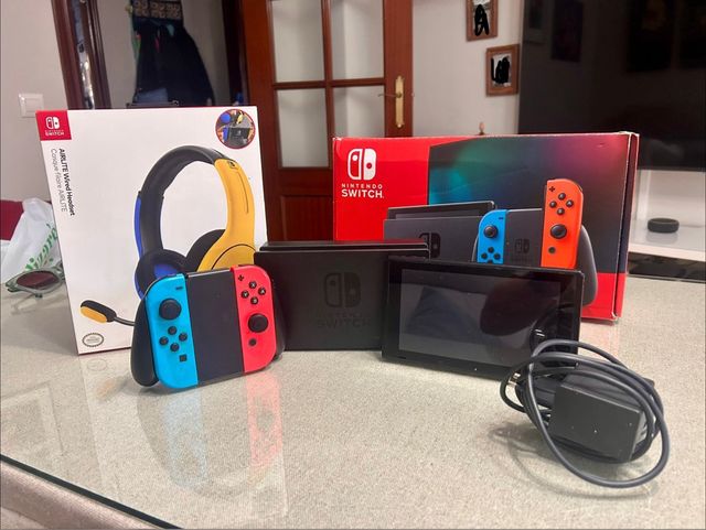 Pack Nintendo Switch Azul y Rojo
