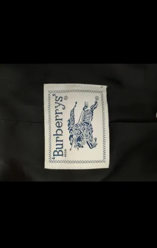 Chaqueta Burberrys Mujer Roja y Negra