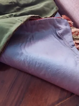 Caminos de mesa antiguos con flecos