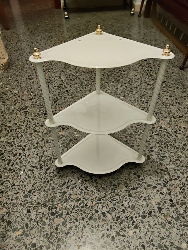 Esquinera metálica baño dorada y blanca