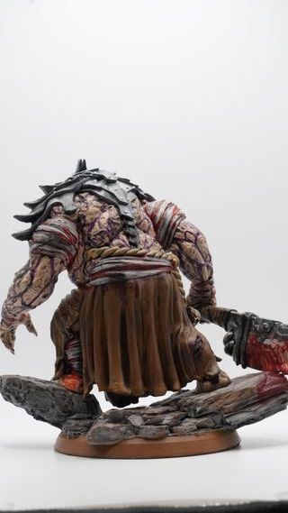 Figura Resina Némesis El Enfurecido