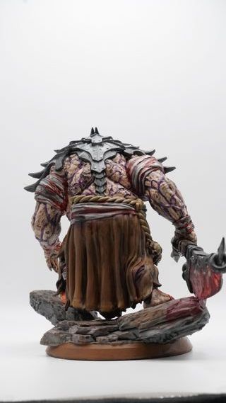 Figura Resina Némesis El Enfurecido