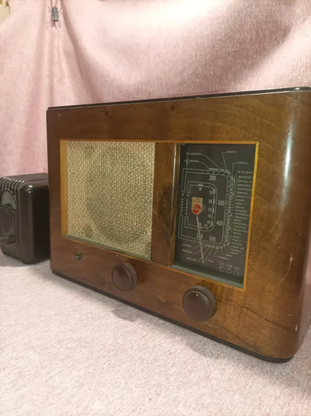 Radio Antigua Phillips