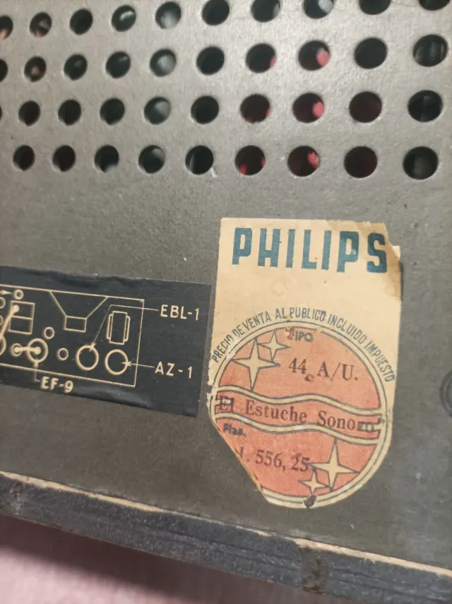 Radio Antigua Phillips