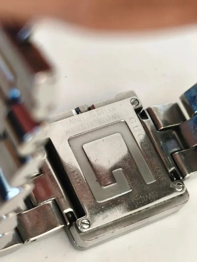 Orologio Gucci Donna Quadrato Nero Argento