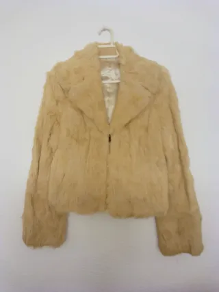 Abrigo corto de pelo mujer entallado M