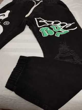 Tejanos negros con grafitis