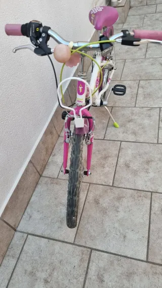 Bicicleta Btwin niña rosa 20 pulgadas