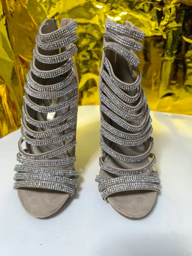 Sandalias Beige/Oro Talla 37