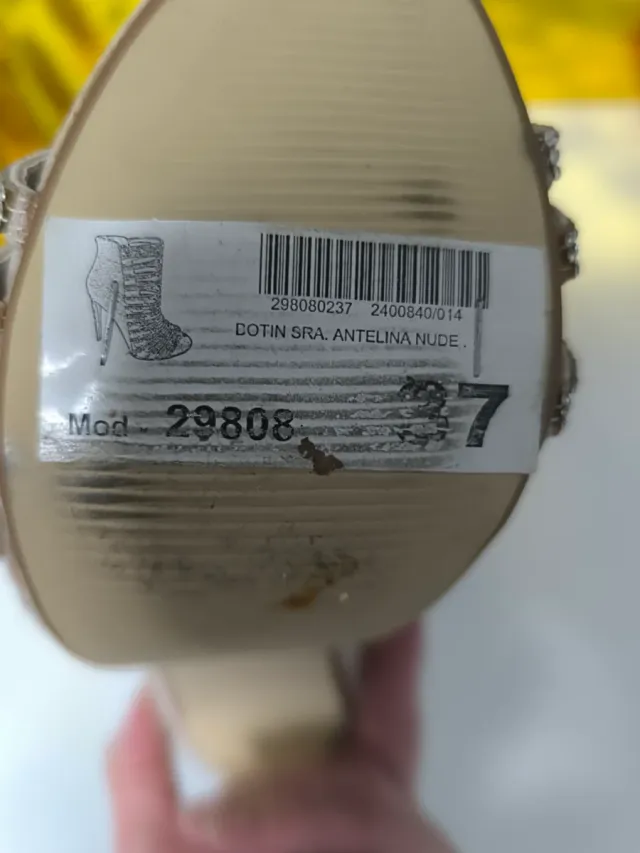 Sandalias Beige/Oro Talla 37