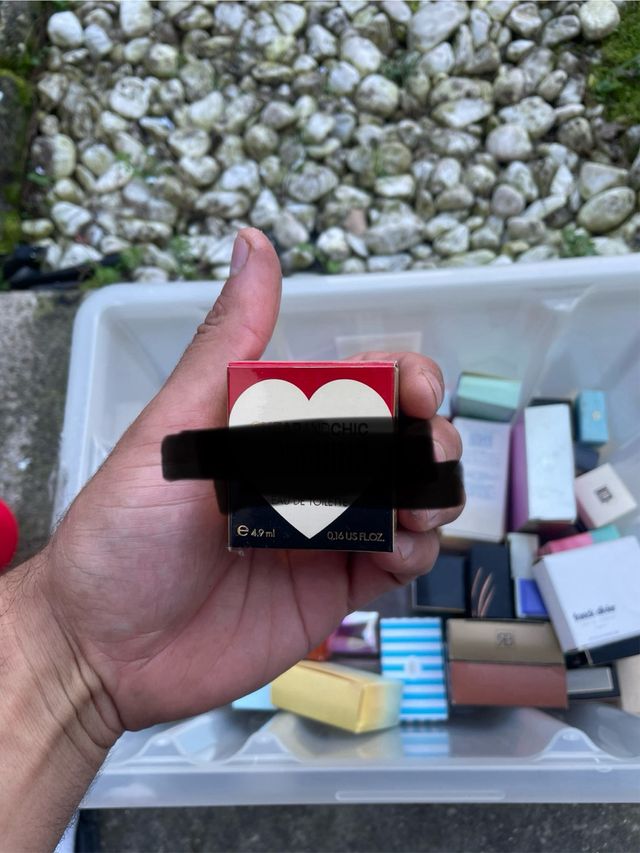 50 Profumi da collezione e viaggio