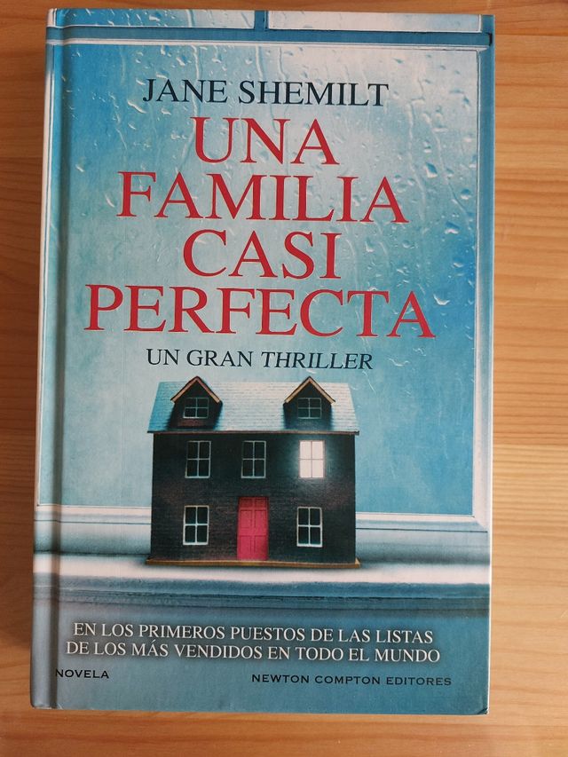 Una familia casi perfecta