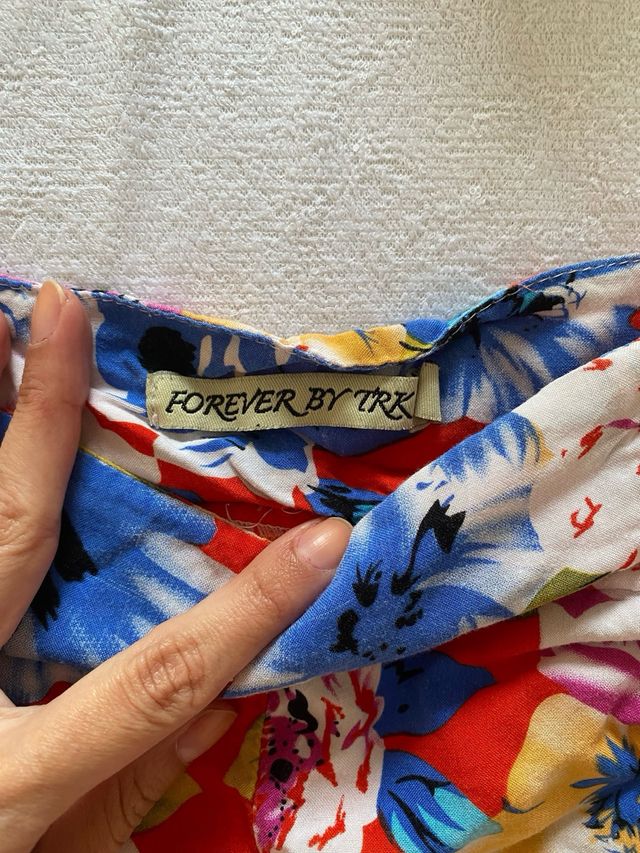 Shorts florales de colores