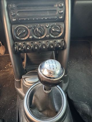 MINI ROJO TECHO BLANCO GARANTIA!